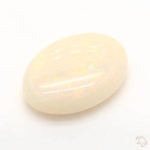 782-carat-white-natural-opal-3