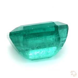 715-carat-green-natural-emerald-3