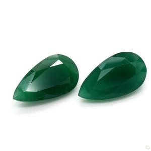 1530-carat-green-natural-emerald-1