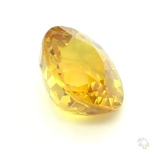 540-carat-yellow-natural-sapphire-4