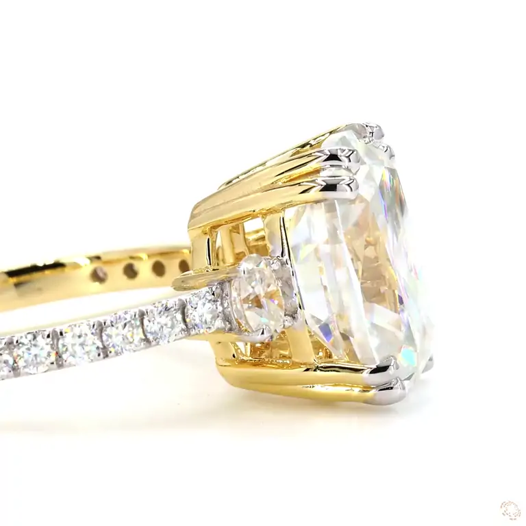 radiant-cushion-moissanite-ring-sparkling-white-p-p-zm-72512