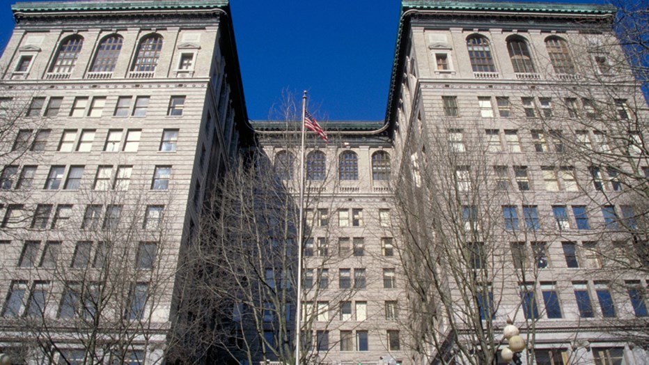 How a Seattle Personal Injury Law Firm Near Me Builds Strong Cases