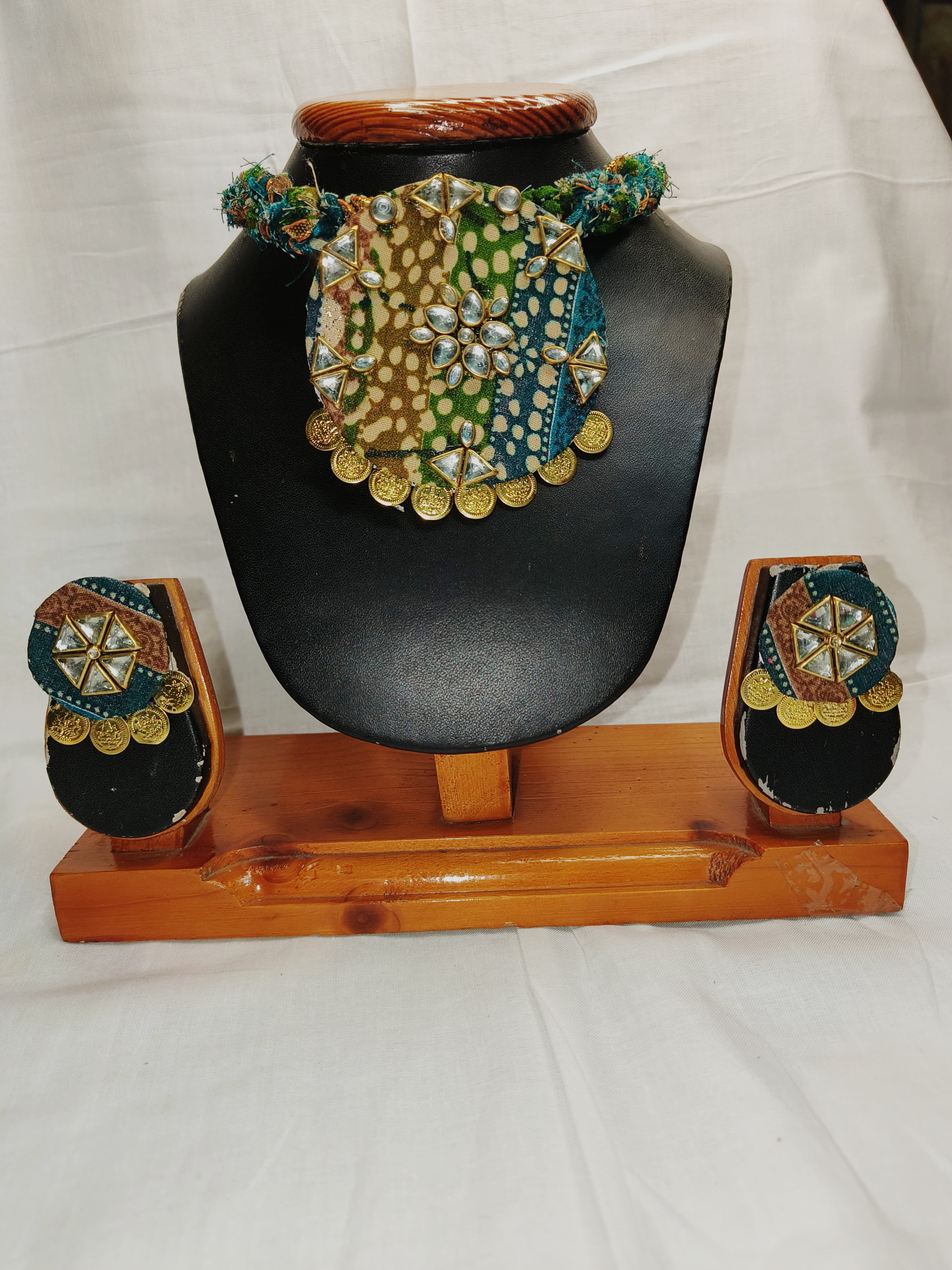 Handmade jewellery set