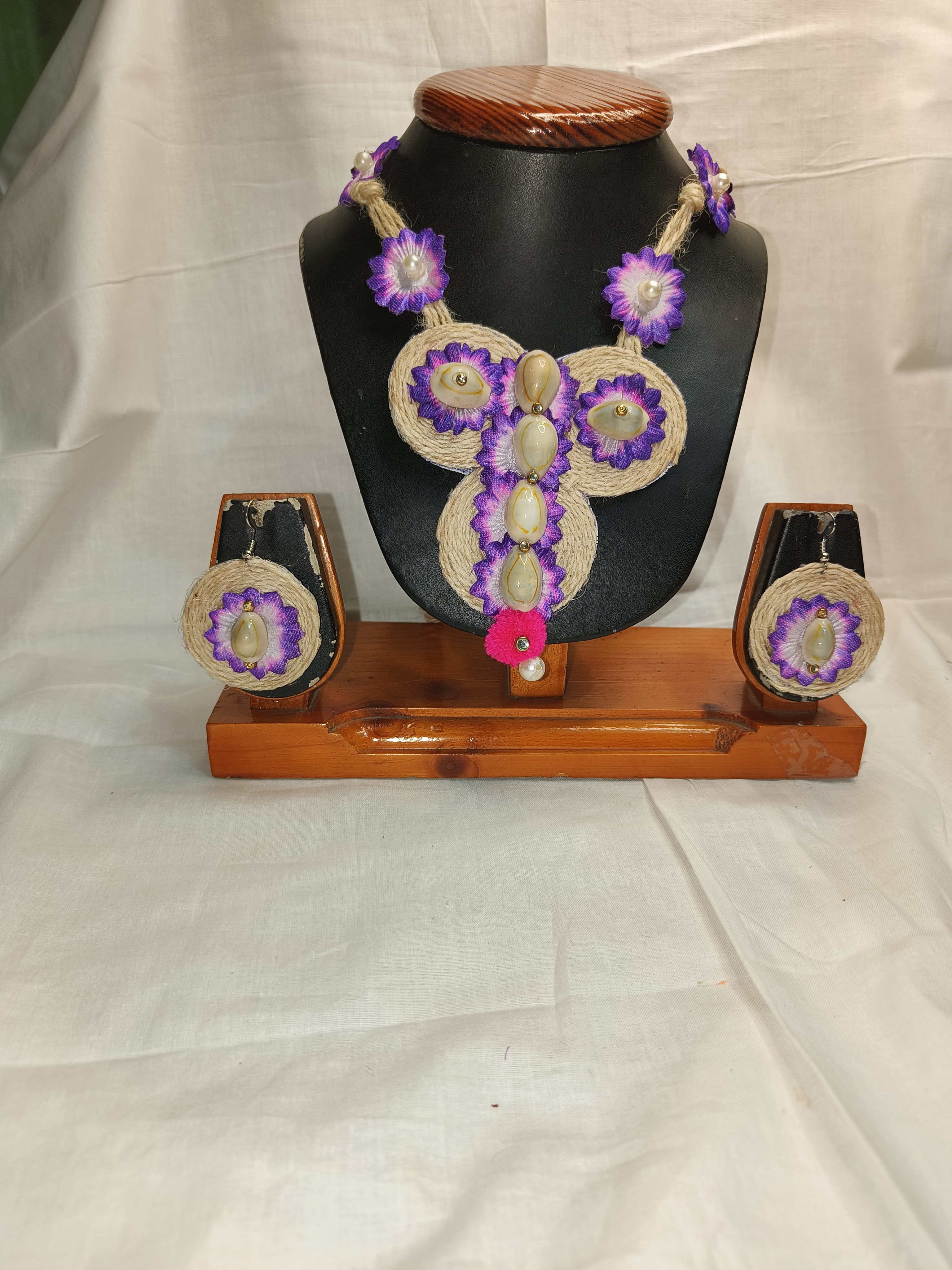 Handmade jewellery set