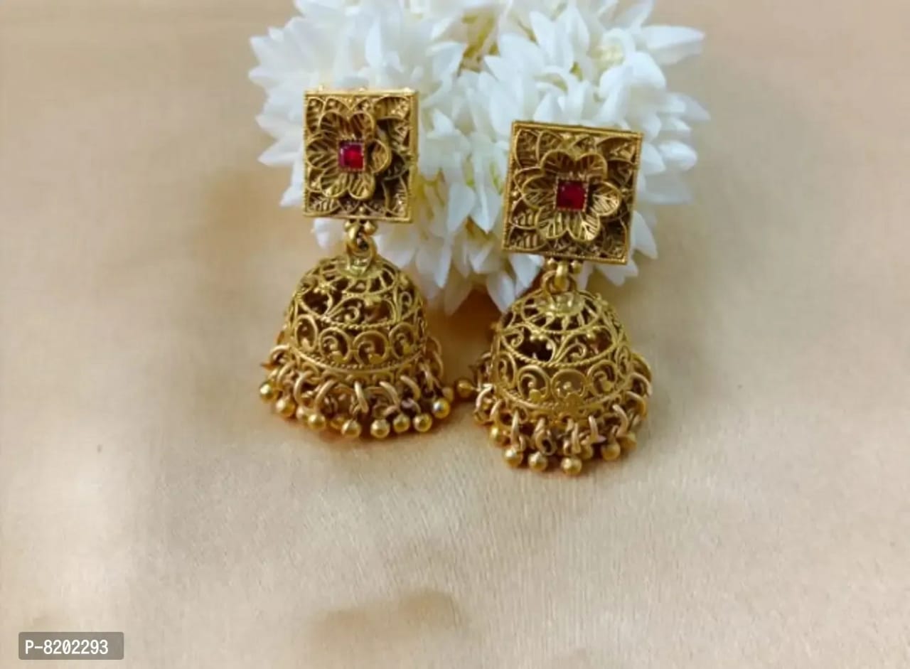 BEATIFUL ALLOY GOLD PLATED EARRINGS SET
