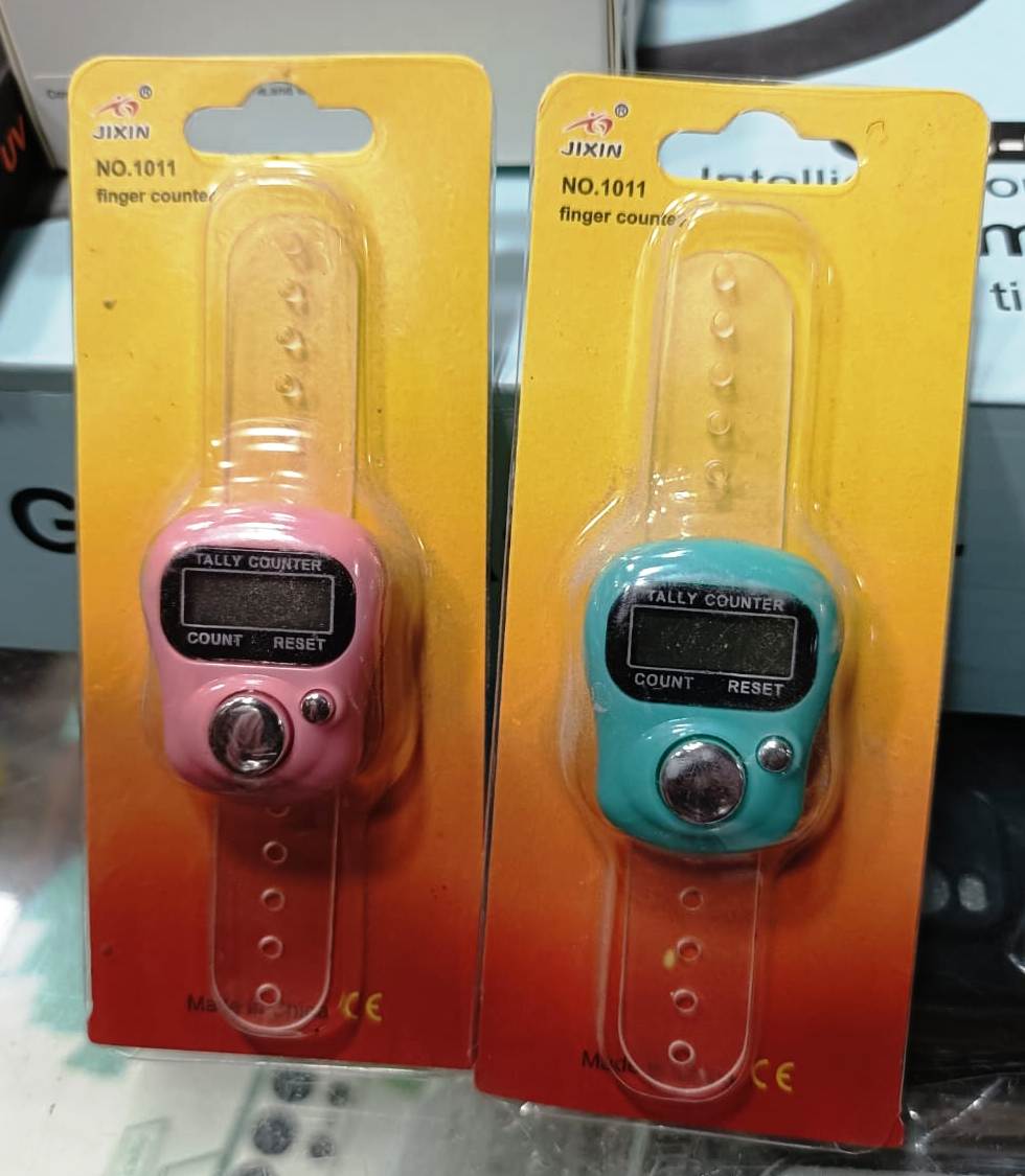 Jixin NO.1011 digital finger counter in pink.