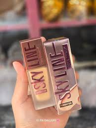 Beauty Skyline Foundation in a Rose Gold box.