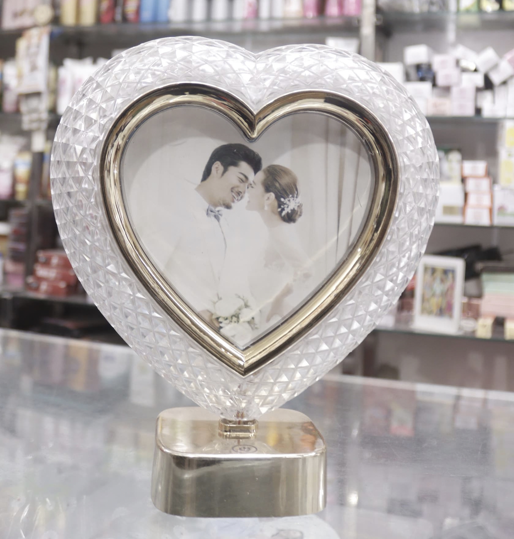 Photo frame with led light