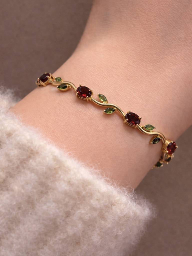 Inites Anti-Tarnish Crystal Stones Tulip Bracelet