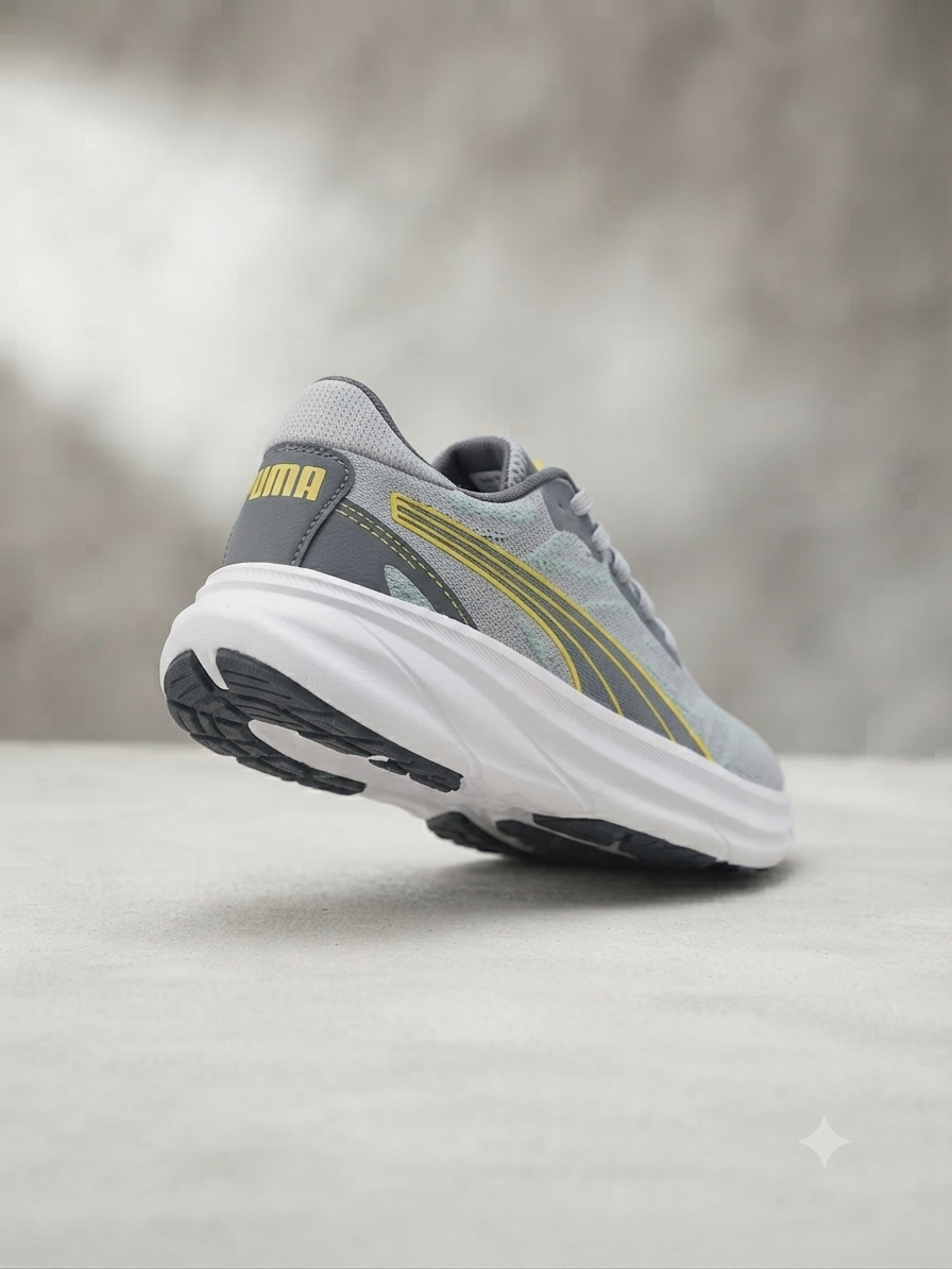 Puma Scend Pro - Lightweight Running Shoes (Grey/Yellow)