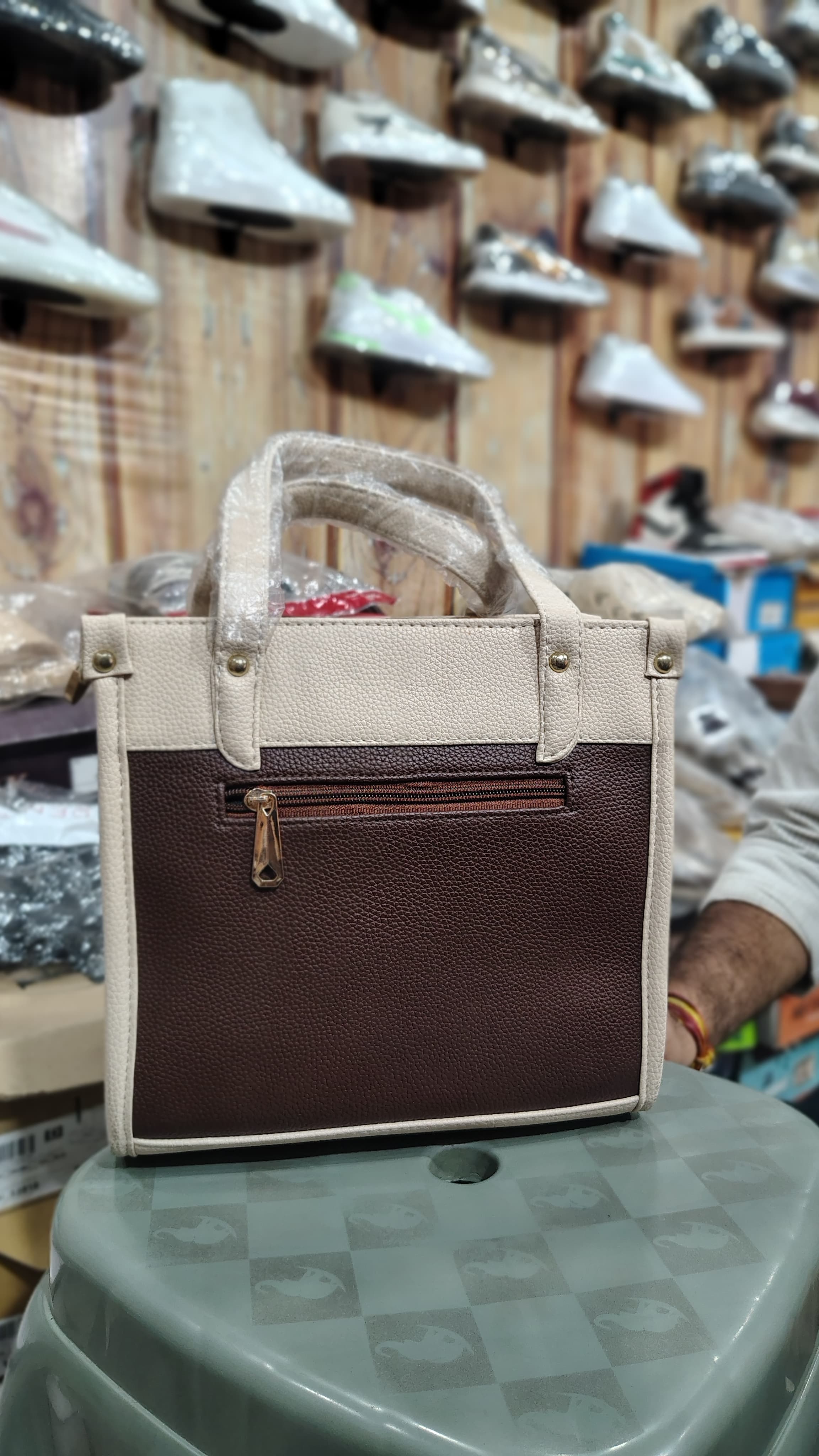 Coach Field Tote 30 with Leatherware Embossing