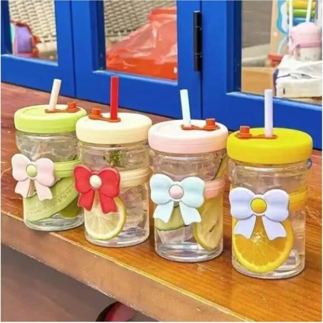 Amafhh's Treat Cute Daisy Flower Mini Glass Tumbler with Pastel Lid Glass Tumbler (350 ml)