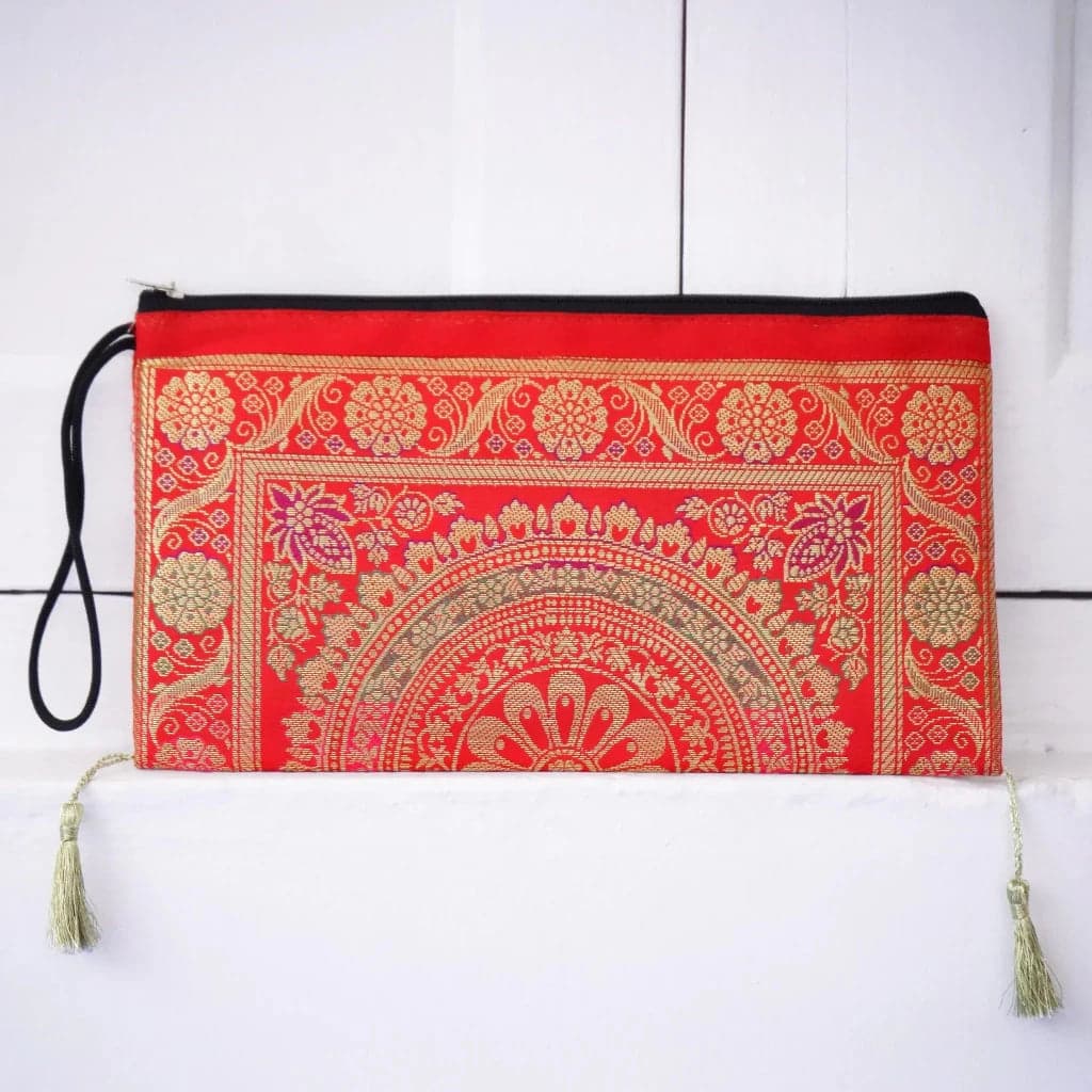 Hand purse