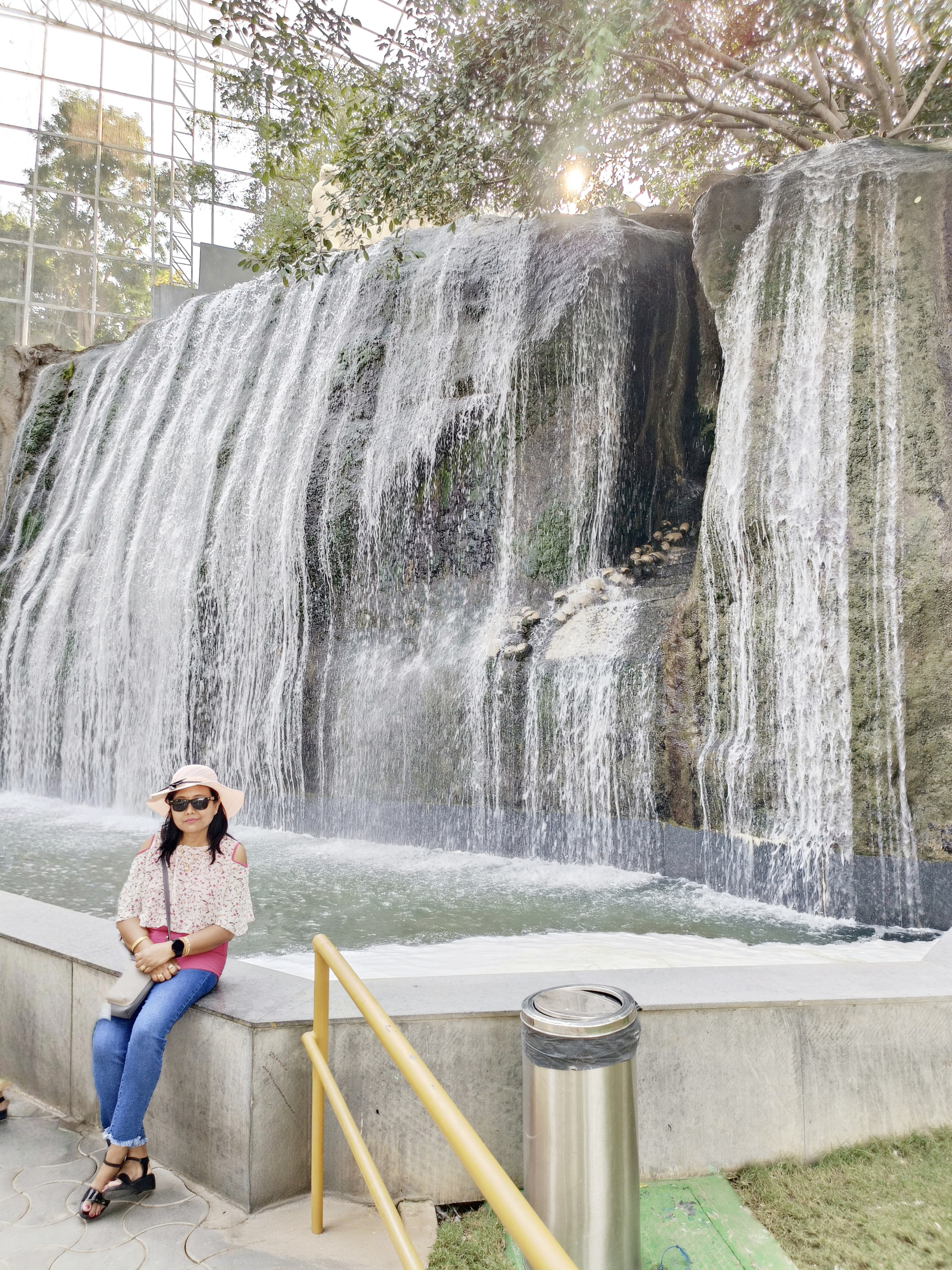 1000014271 1748354101