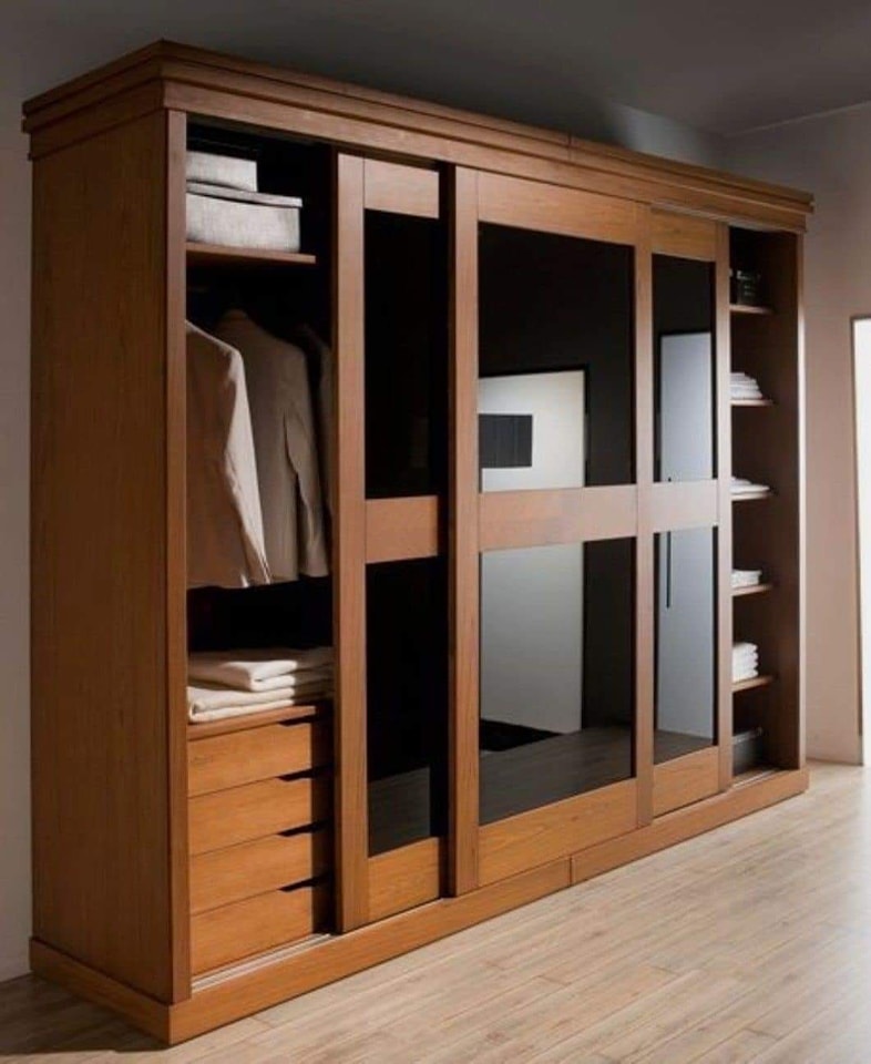 Modern Bedroom Wardrobe Design with Sleek Sliding Doors