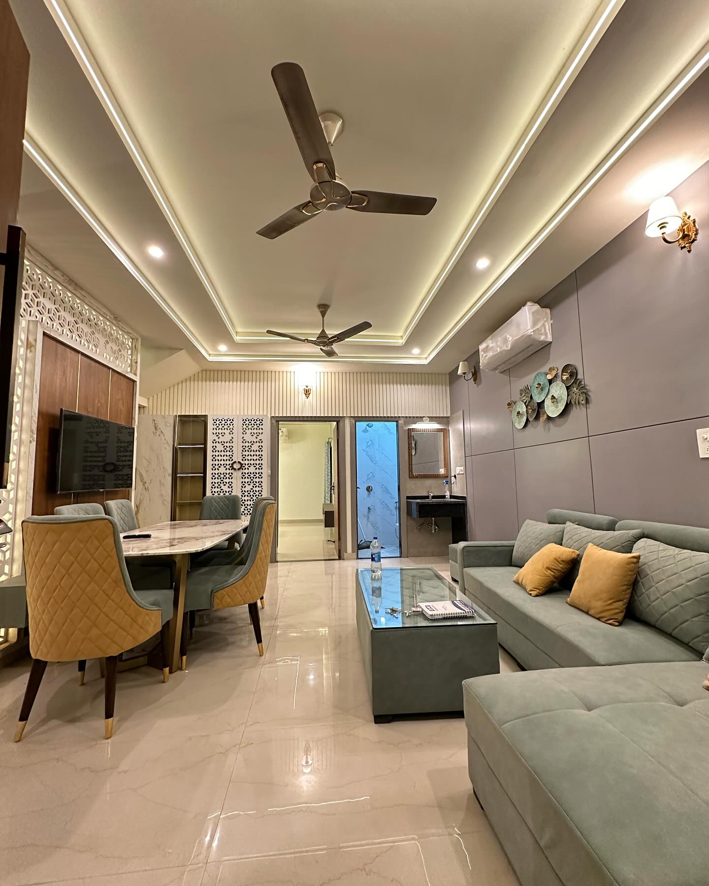 Modern living room design in Noida