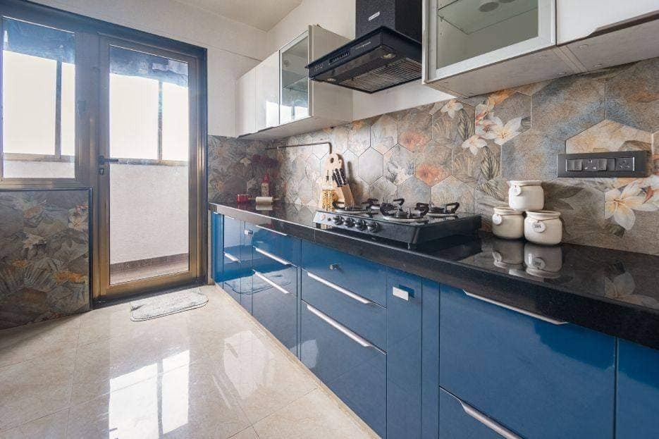 Simple and Elegant Classic Low Budget Kitchen Design