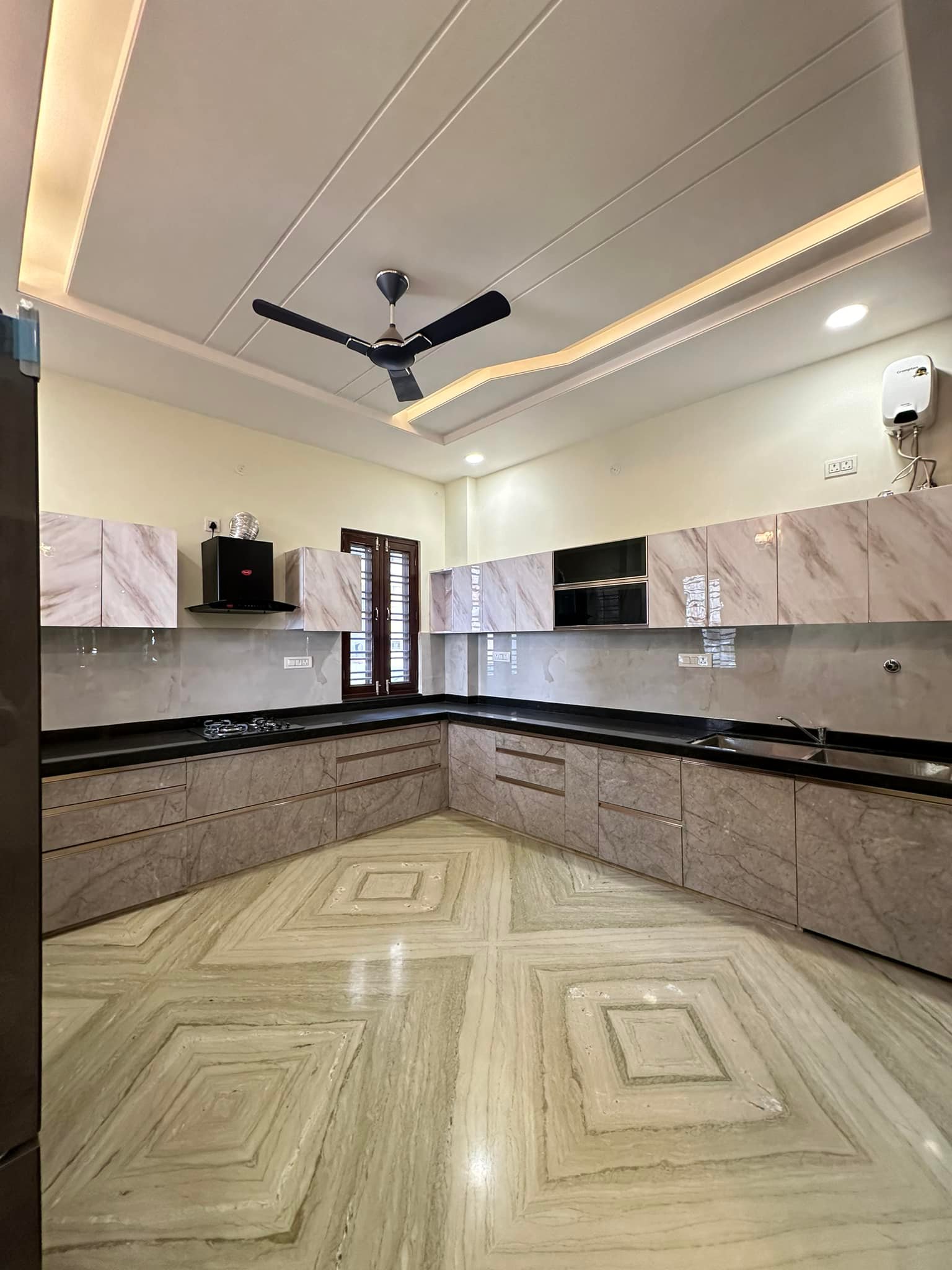 Printed And Self Designed Elegance Kitchen Design In Bangalore Modern Kitchen Designs Bangalore 10