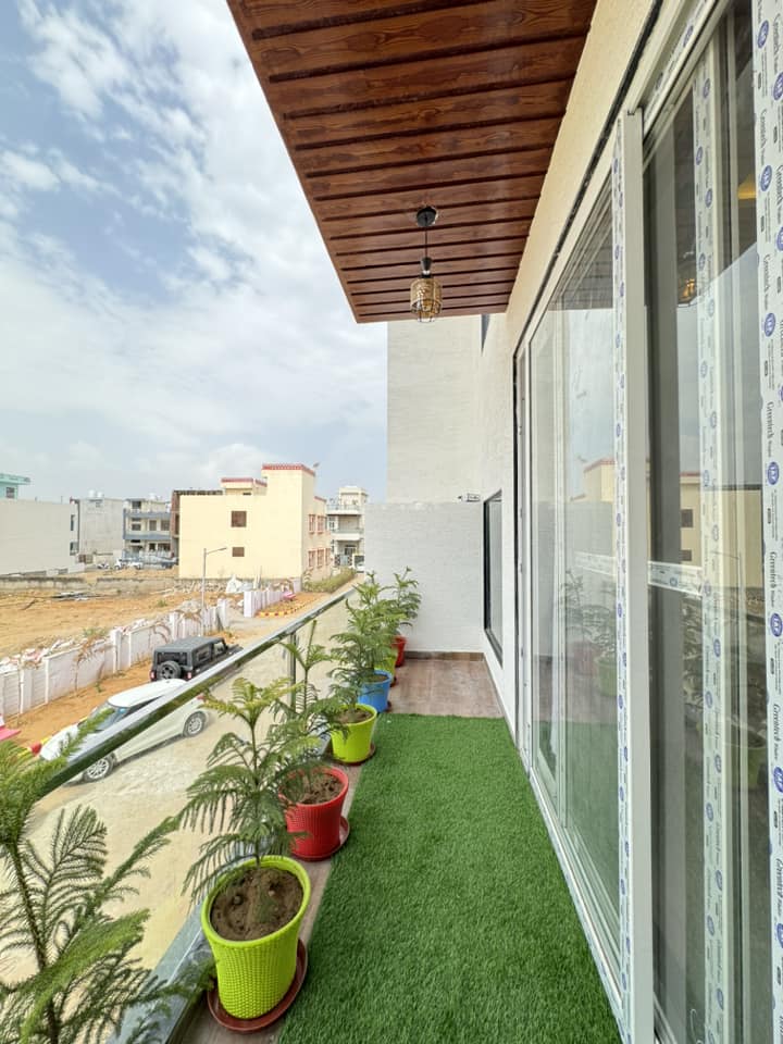 Go Green in the Urban Jungle with Balcony Interior Design