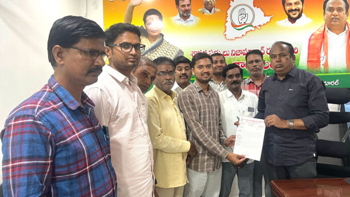 Nizamabad rural Mla | ఆలయ నిర్మాణానికి సహకారం అందించాలని ఎమ్మెల్యేకు వినతి