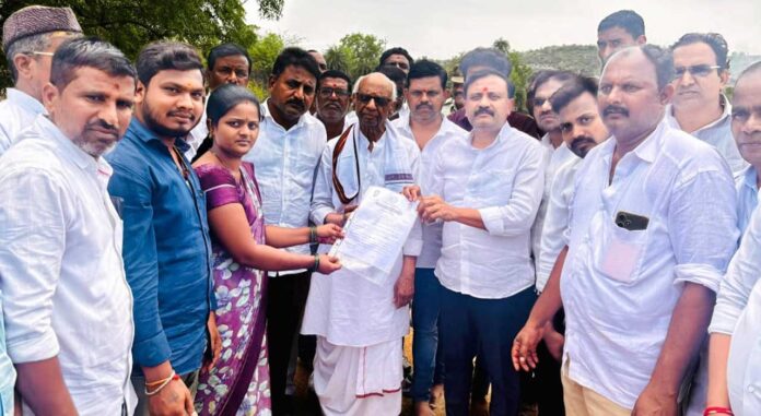 Mla-laxmi-kanth-rao Indiramma Housing Scheme