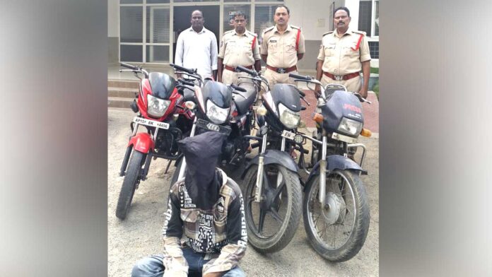bike SHO Raghupathi | బైక్ చోరీ కేసులో నిందితుడి అరెస్ట్