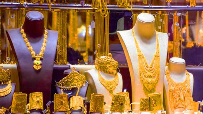 Gold rates on august 17 | మ‌రింత త‌గ్గిన బంగారం ధ‌ర‌.. వెండి ప‌రిస్థితి ఏమిటంటే..