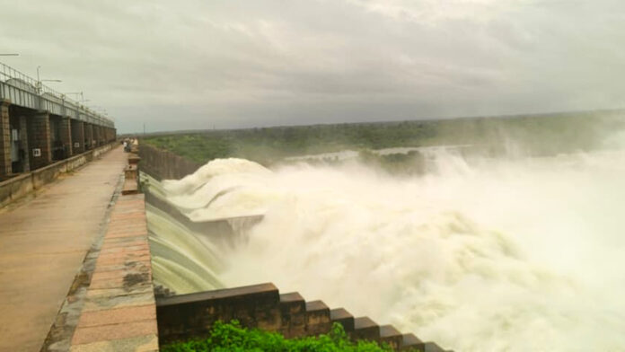 Manjira River