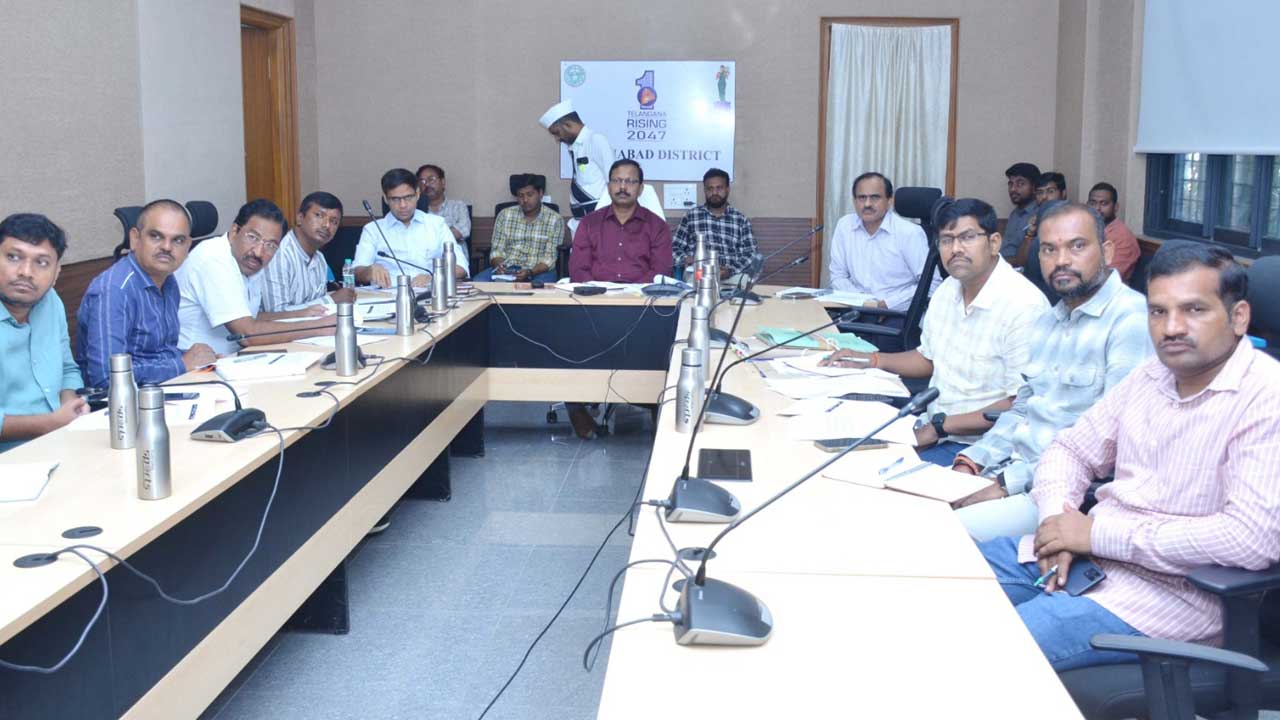 Deputy CM Batti | ప్రభుత్వ కార్యాలయాల్లో సోలార్ యూనిట్ల ఏర్పాటు