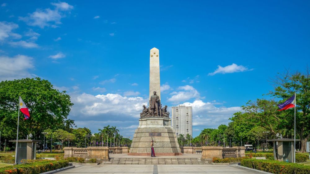 Simply Manila