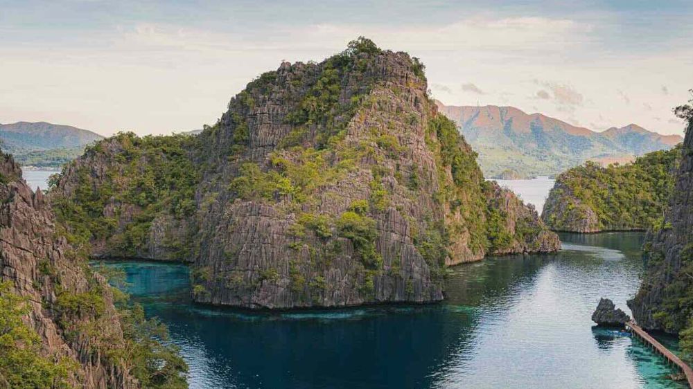 Explore the Best of Manila & Coron