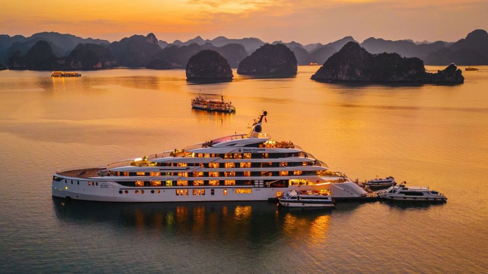 Vietnam Classic Tour 7N8D Package