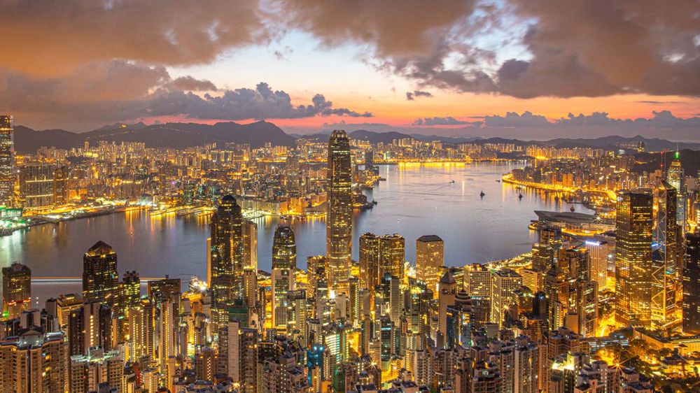 Hong Kong & Macao