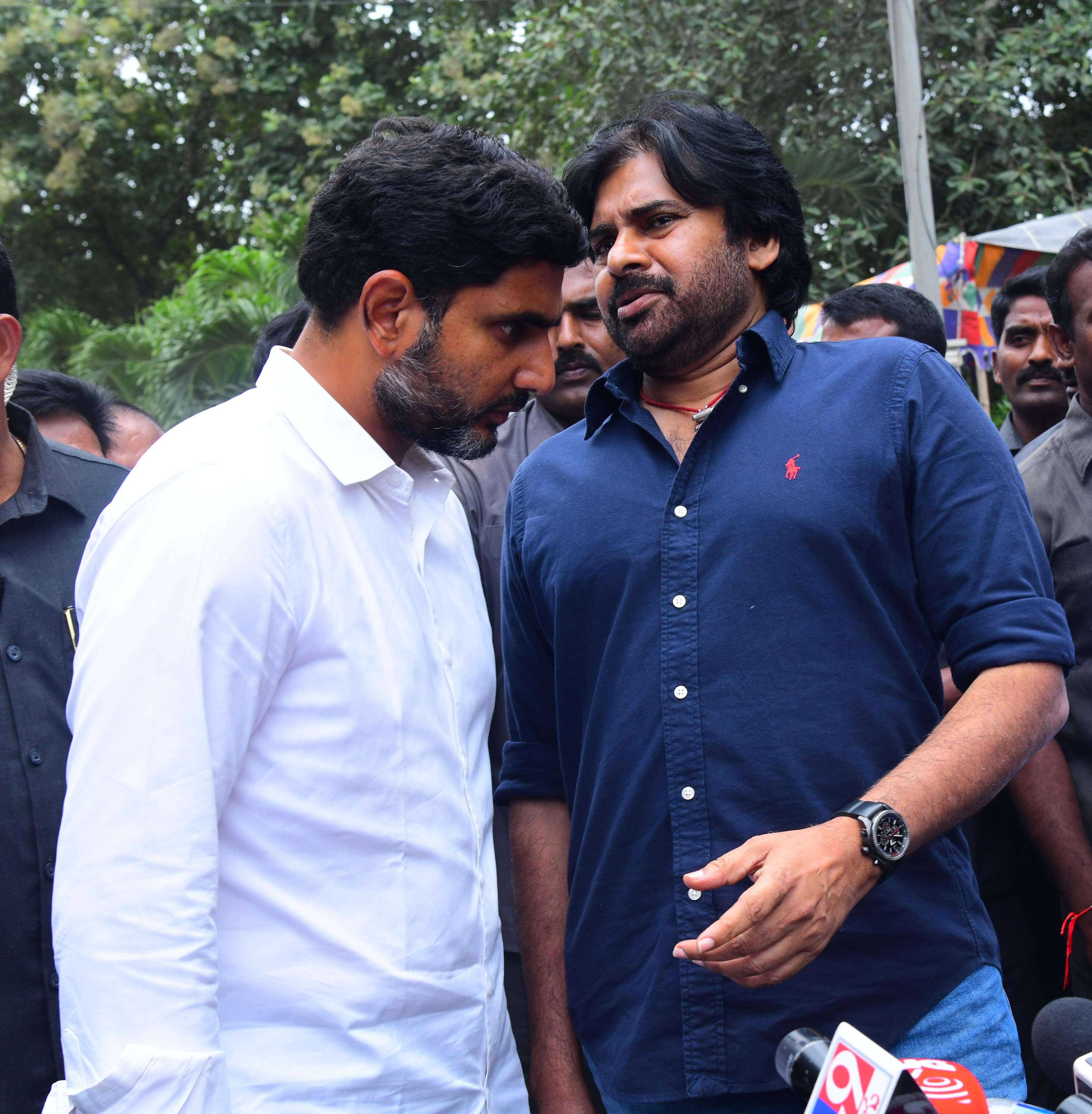  విజన్ 2020తో ఒక కొత్త నగరాన్ని నిర్మించిన ఘనత చంద్రబాబు.