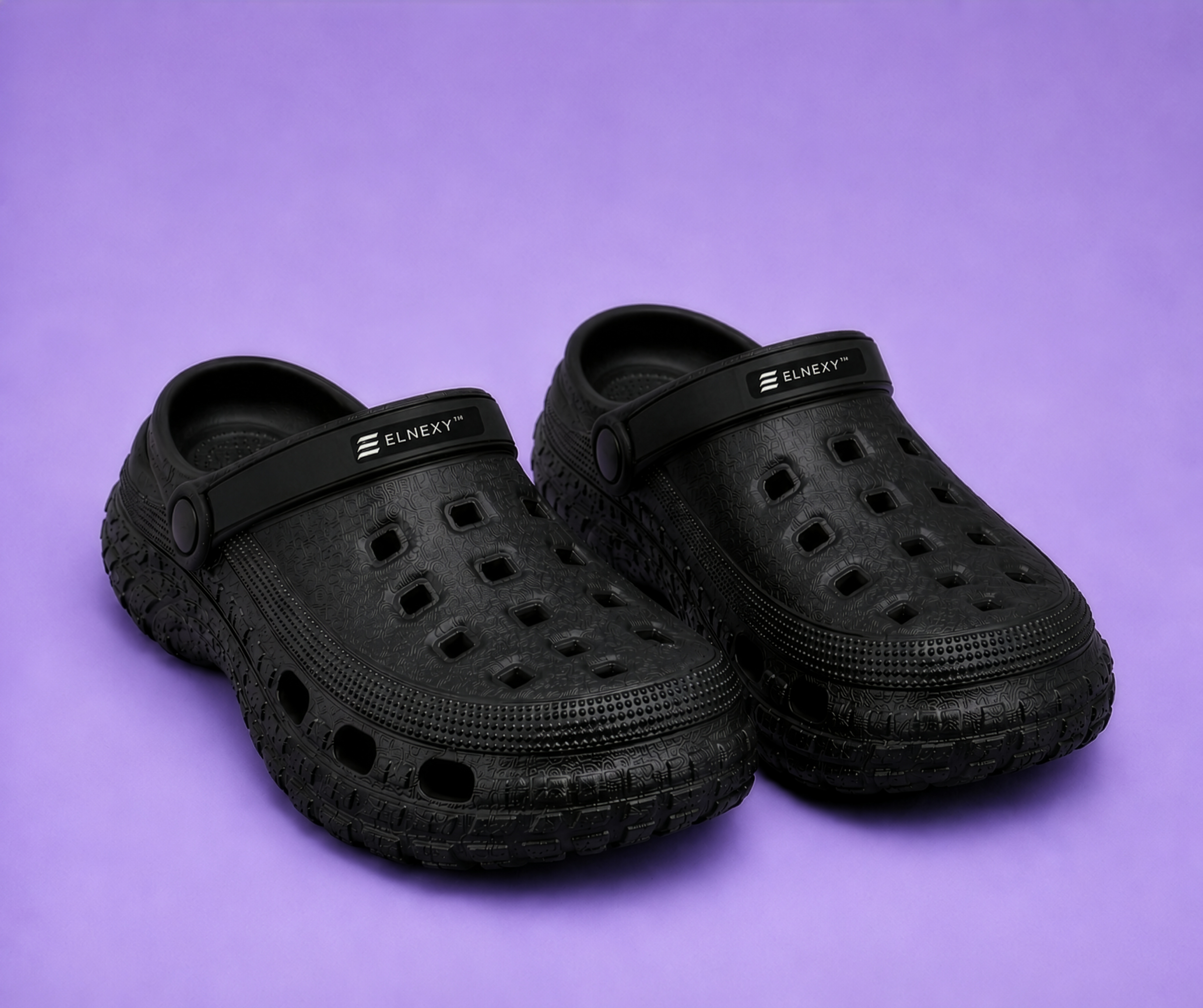 ELNEXY Featured Footwear