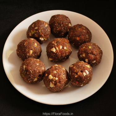 Anjeer Khajur Dry Fruits Laddu (Anjeer Khajur Dry Fruits Undi)