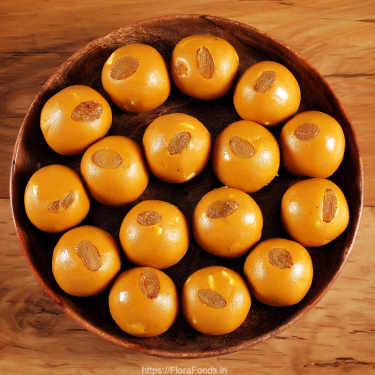 Besan Undi (Fried Gram Flour Laddu)
