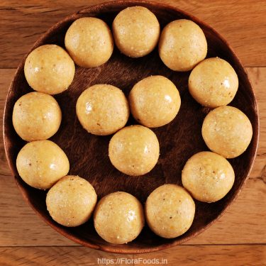 SHENGA PUDI Undi (Groundnut / Peanut Powder Laddu)