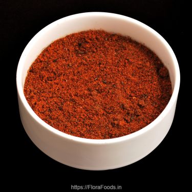 Gurellu Chutney Pudi with Garlic (Niger Seeds/Ramtil Chutney Powder with Garlic)