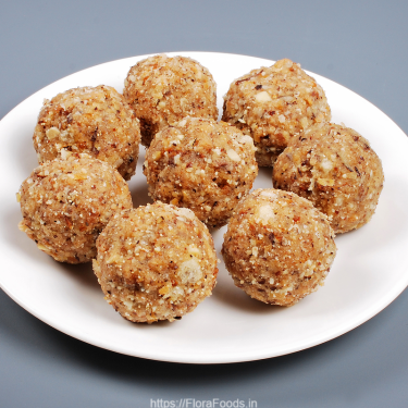 <b>Antina Undi</b>(Fried Edible Gum Laddu)Gondh Ke Laddu