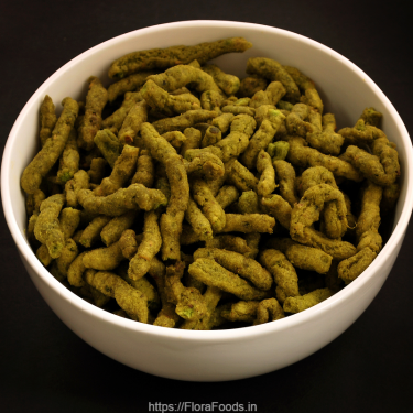 Palak Ghaate (Paalak Gathiya)