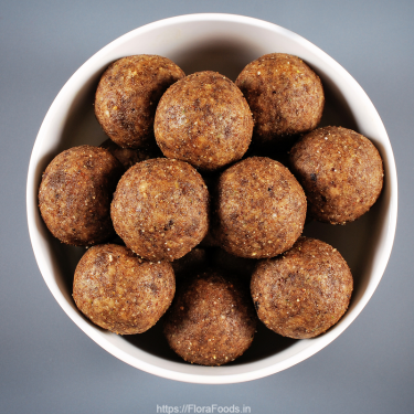 Methi Laddu/Menthe Undi (Fenugreek Seeds Laddu)