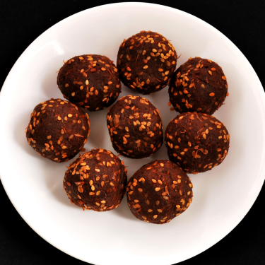 Garlic Ball(Garlic chutney)Lahasun sukha chutney