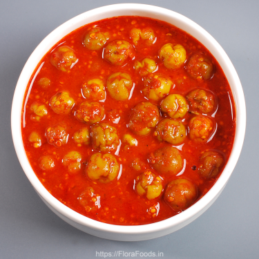 Kavalekai Uppinkai (Green Cranberry Pickle)Hare Karonde ka Achar)