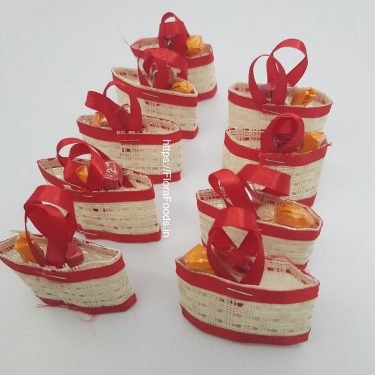 <b>NET BASKET</b> of Arishina-Kunkuma Packet(Decorative)-Set of 25