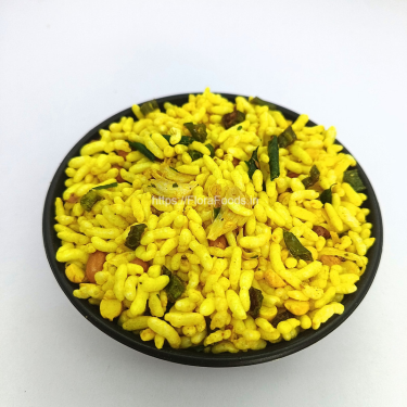<b>YELLOW</b> Belgaum Churumuri <b>with Garlic</b> (Puffed Rice / Mandakki / Murmura)