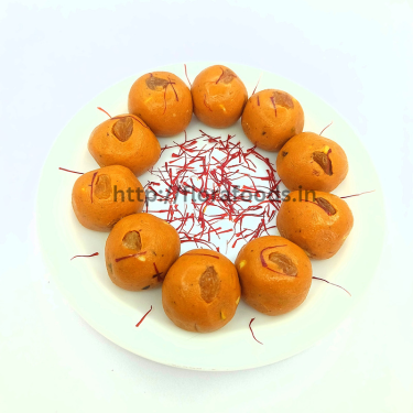Kesar Besan Undi (Fried Gram Flour Laddu with Saffron)