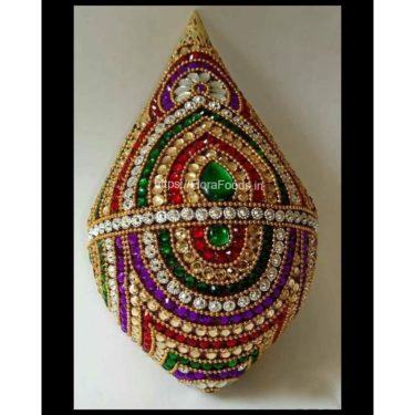 Kayi with Grand Kundan/Coconut
