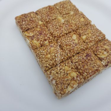 Ellu Chikki / Yellina / Ellina Chikki (Sesame/Til/Gingelly Chikki) - 200 g