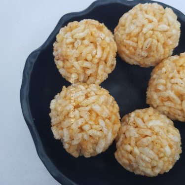 Dharwad Churmuri <b>Undi</b>/Dharwad Puffed Rice Laddu/Mandakki <b>Undi</b>